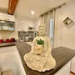 Апартаменты Le Rue Longue Ментона