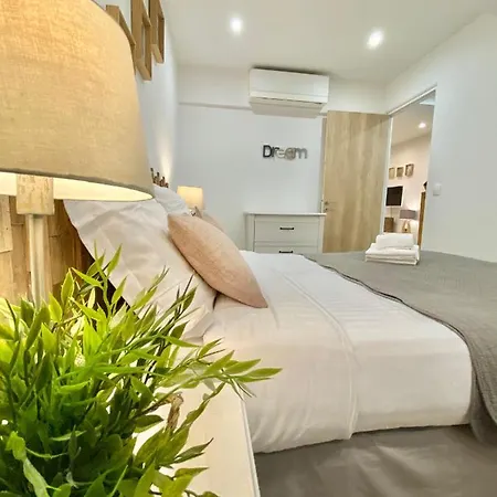 Le Rue Longue Apartment Menton
