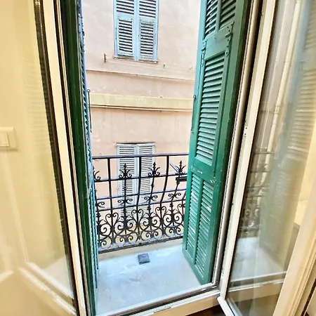 Apartment Le Rue Longue