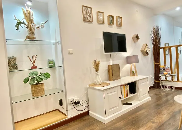 Le Rue Longue Apartment