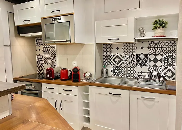 Le Rue Longue アパート