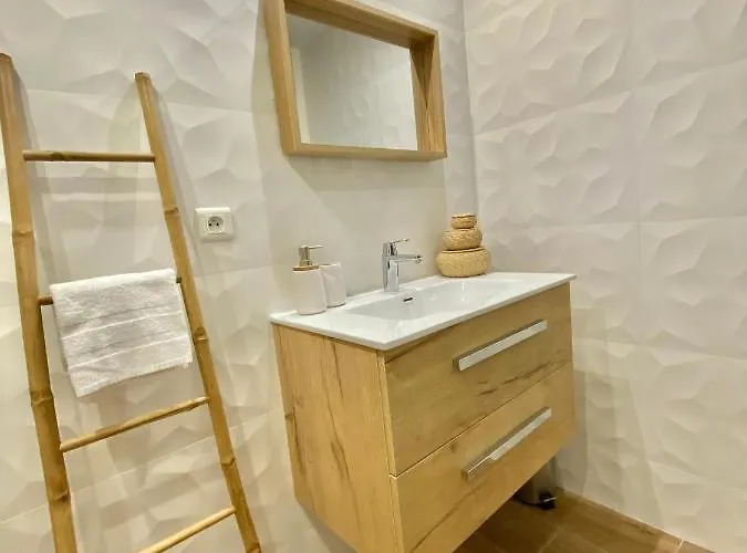 Le Rue Longue * マントン