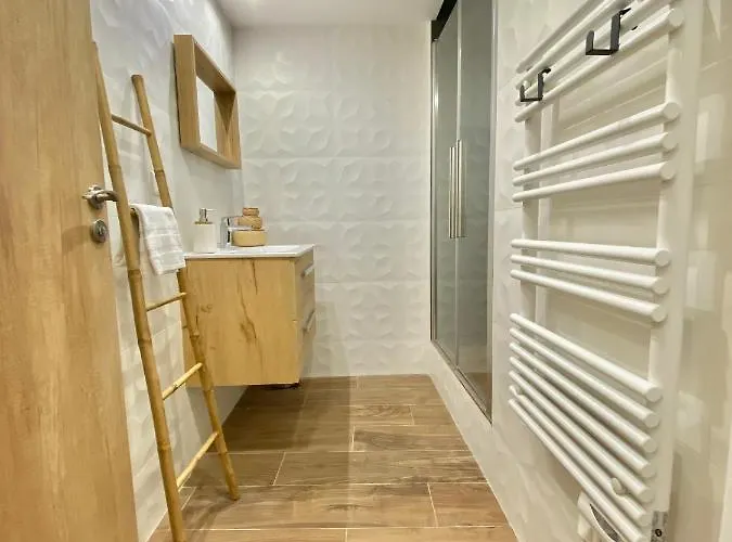 Apartman Le Rue Longue *